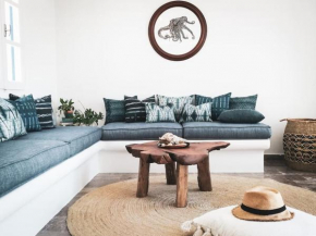 Laidback Luxe 3BR steps to beach